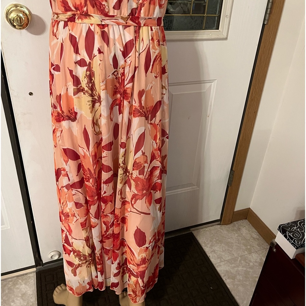 New beautiful dress size 14 - Picture 9 of 12